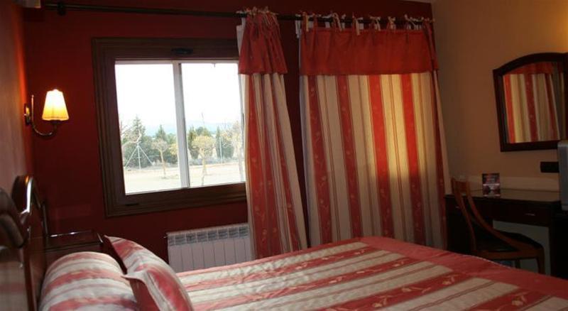 Hotel Puerta De Javalambre La Puebla De Valverde Εξωτερικό φωτογραφία